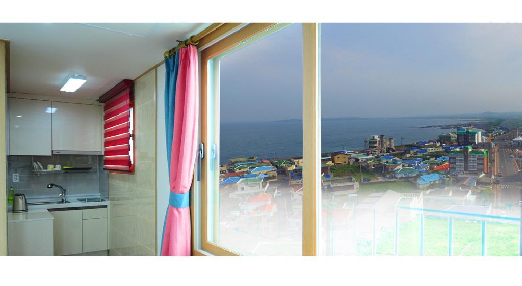 סאוגוויפו Seongsanpo Love Pension מראה חיצוני תמונה